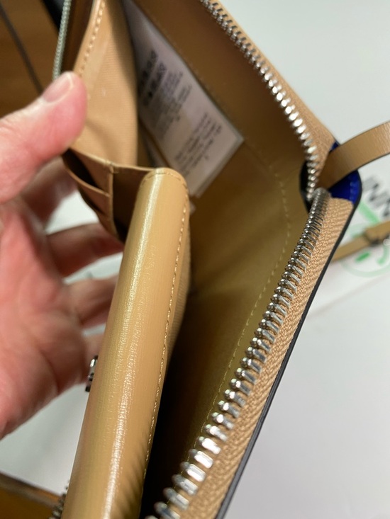 New GANNI Wallet on Strap Leather Royal Blue Zip Around Adjustable Strap - Picture 10 of 15